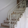 Média réf. 81 (17/21): Rampe d'escalier en fer forgé, style Classique et baroque, modèle Louis XVI et variantes