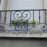 Média réf. 639 (1/1): Appuis de fenêtre en fer forgé, style traditionnel, modèle barreaux volutes 3