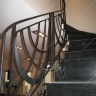 Média réf. 223 (5/12): Rampe d'escalier en fer forgé, style Art décoratif, modèle treillis