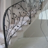 Média réf. 417 (1/3): Rampe d'escalier en fer forgé, style Floral végétal, modèle feuillage Prague